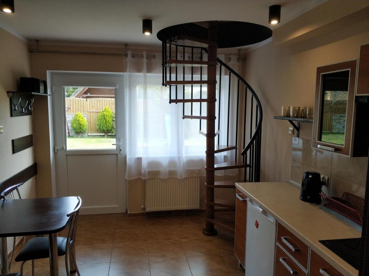 Apartamenty Gosciniec Re-Max Mrzeżyno Esterno foto