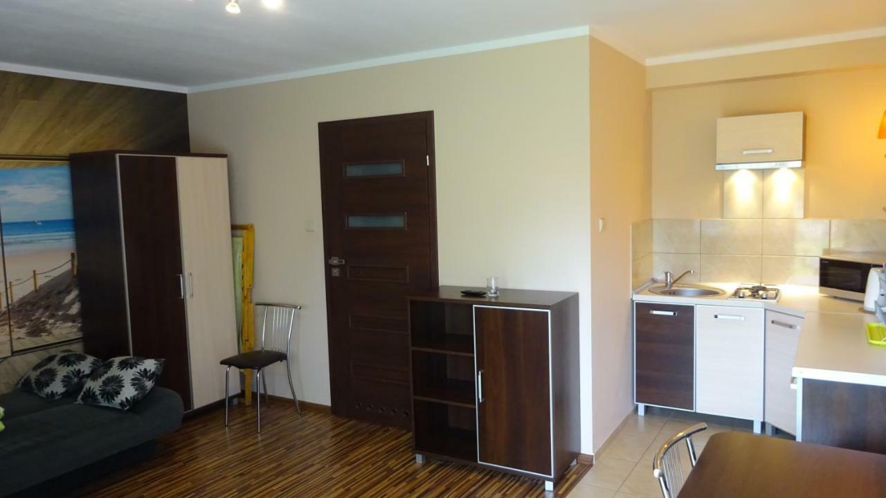 Apartamenty Gosciniec Re-Max Mrzeżyno Esterno foto