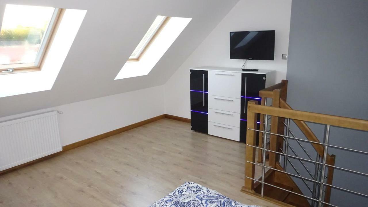 Apartamenty Gosciniec Re-Max Mrzeżyno Esterno foto