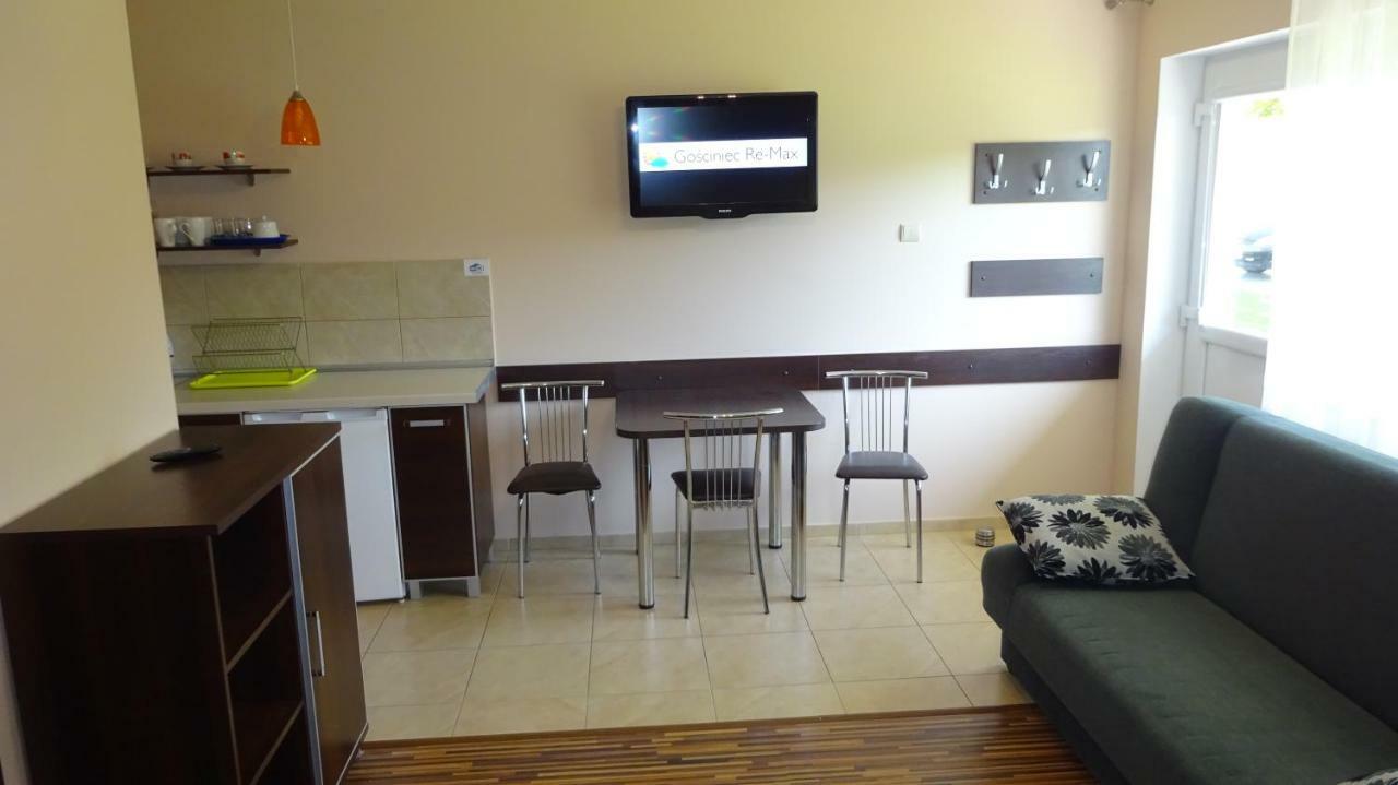 Apartamenty Gosciniec Re-Max Mrzeżyno Esterno foto